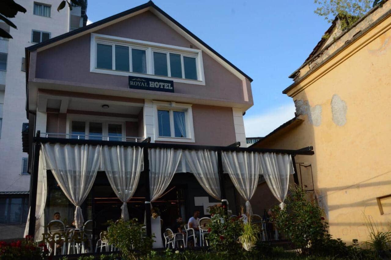 Royal Hotel Peshkopi Albania Exteriör bild