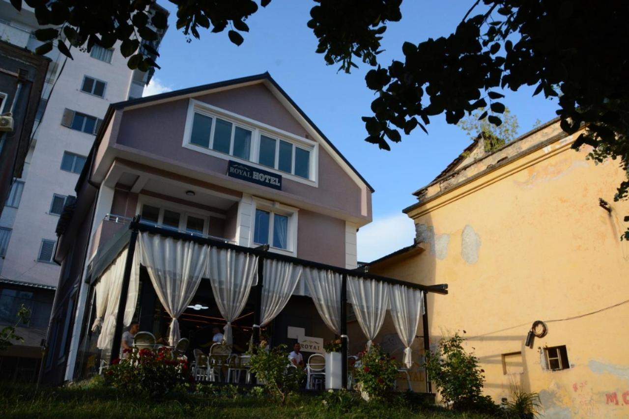 Royal Hotel Peshkopi Albania Exteriör bild