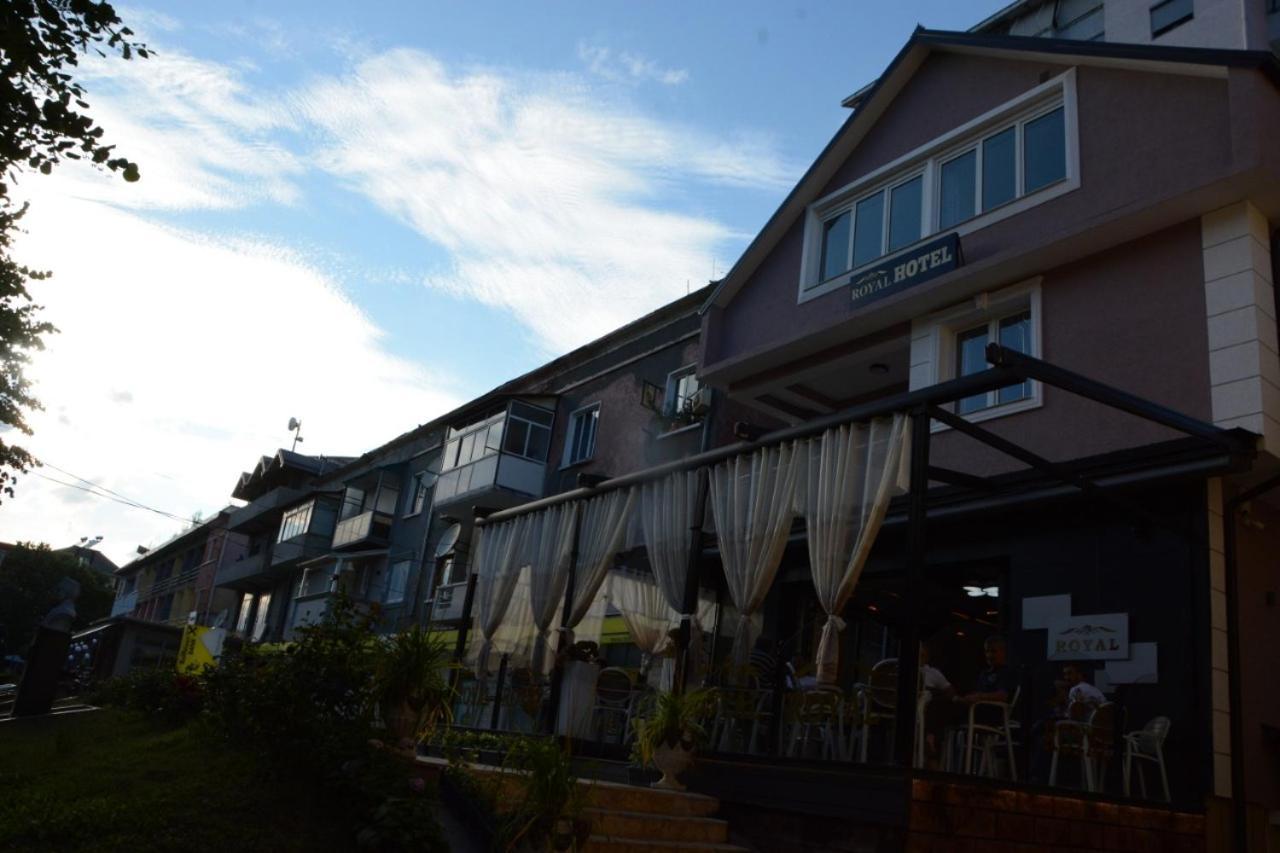 Royal Hotel Peshkopi Albania Exteriör bild