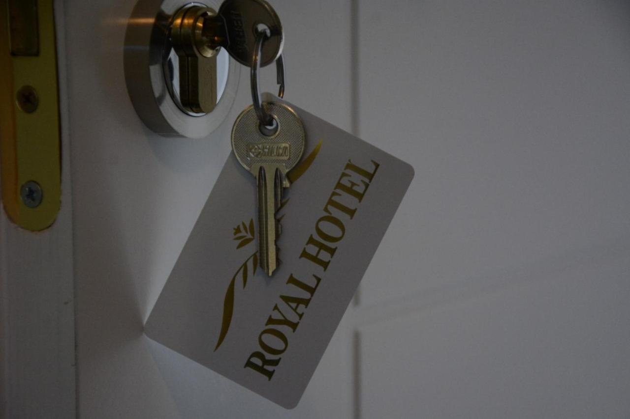 Royal Hotel Peshkopi Albania Exteriör bild